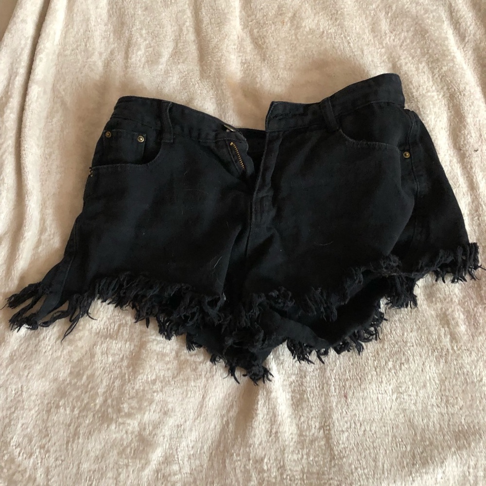 Shorty shorts